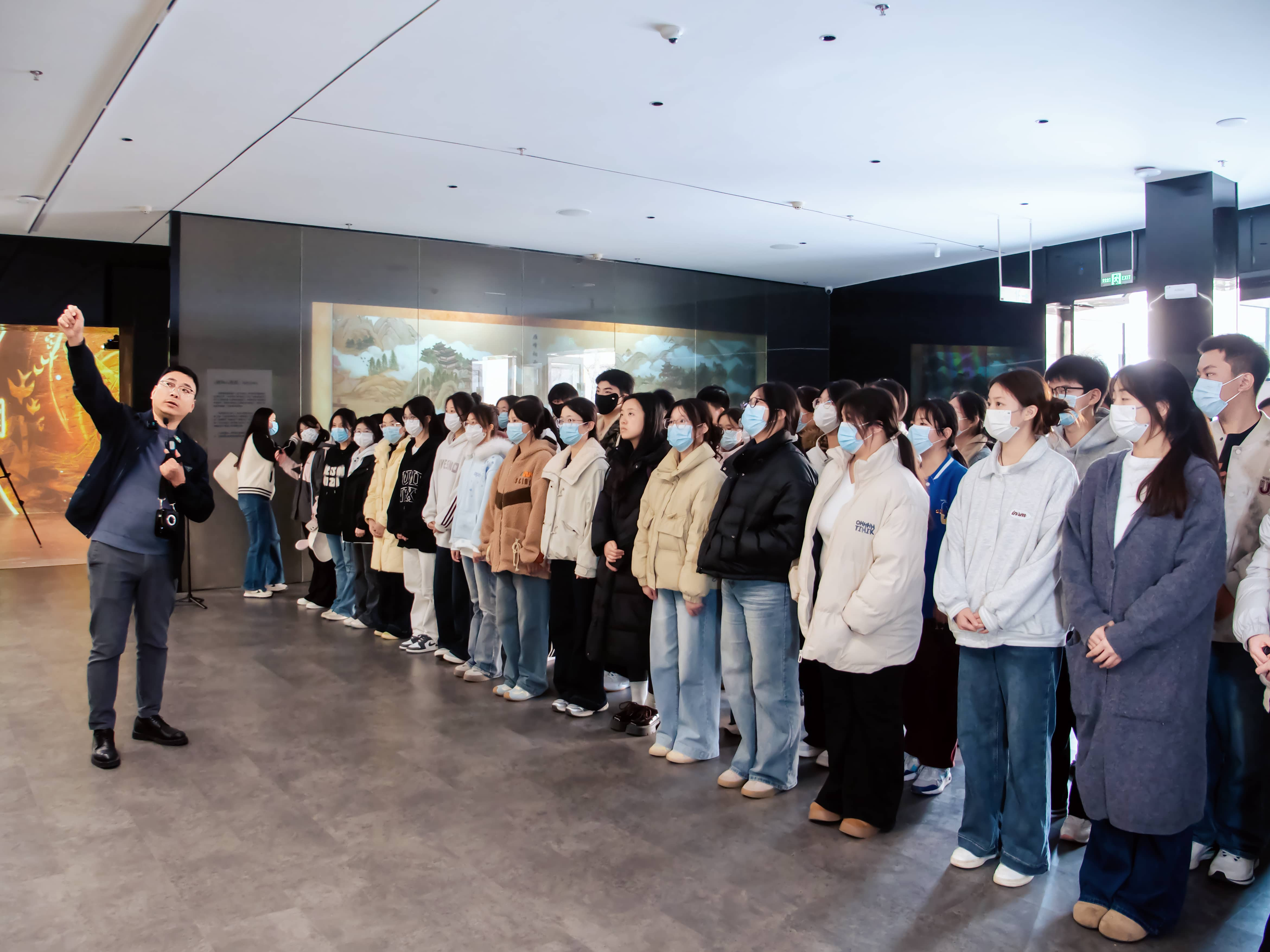 从“一堂课”…